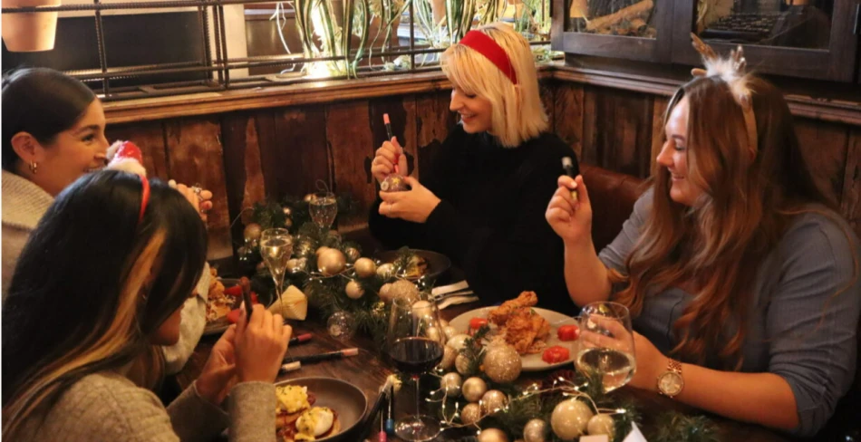 Baubles & Brunch