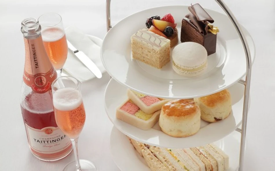 Afternoon Tea at Cafe 21