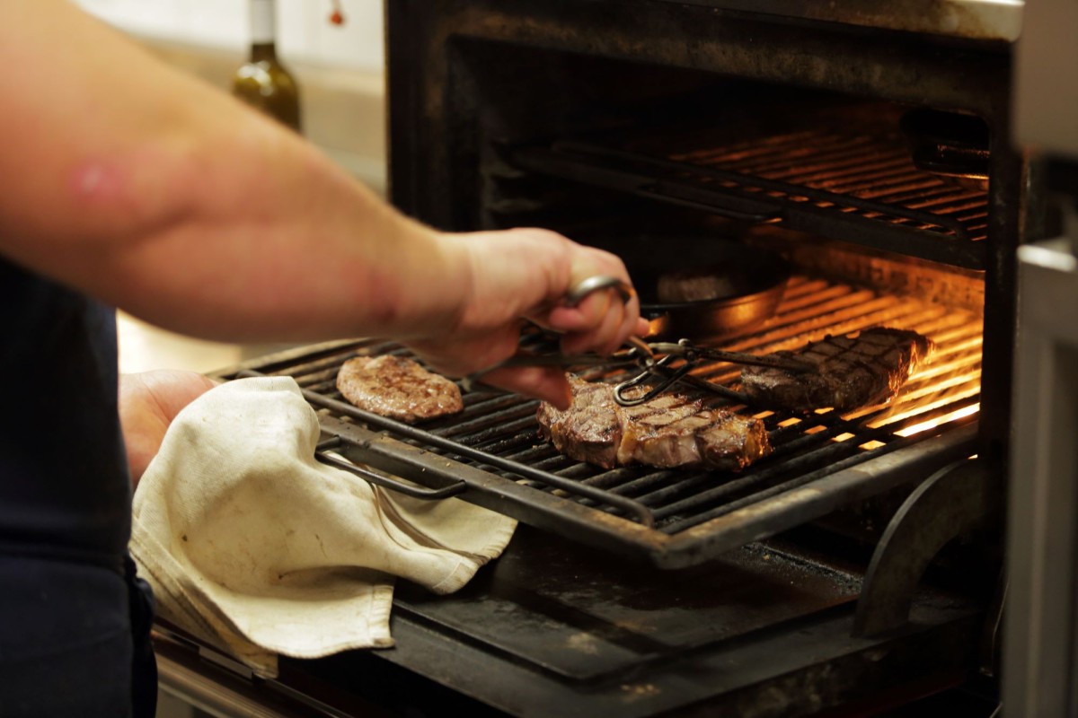 Porterhouse Butcher & Grill