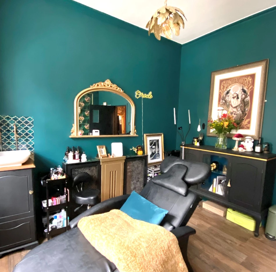 Oracle Beauty | Get into Newcastle | Get into Newcastle