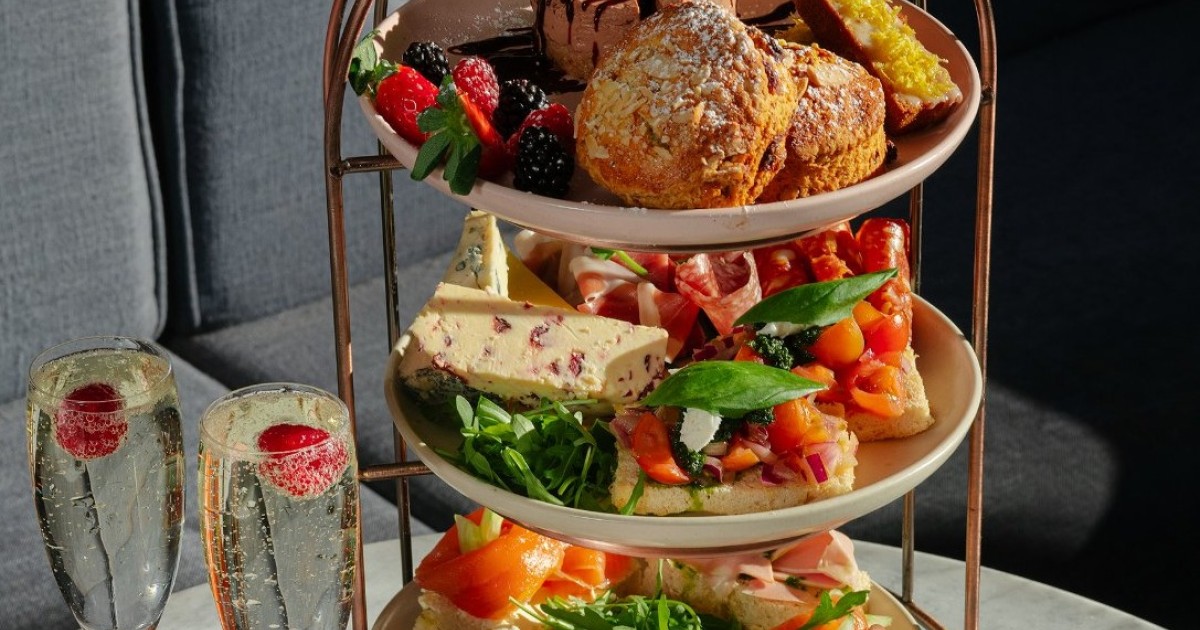 £17 Italian Afternoon Tea: Central Oven + Shaker | Get into Newcastle